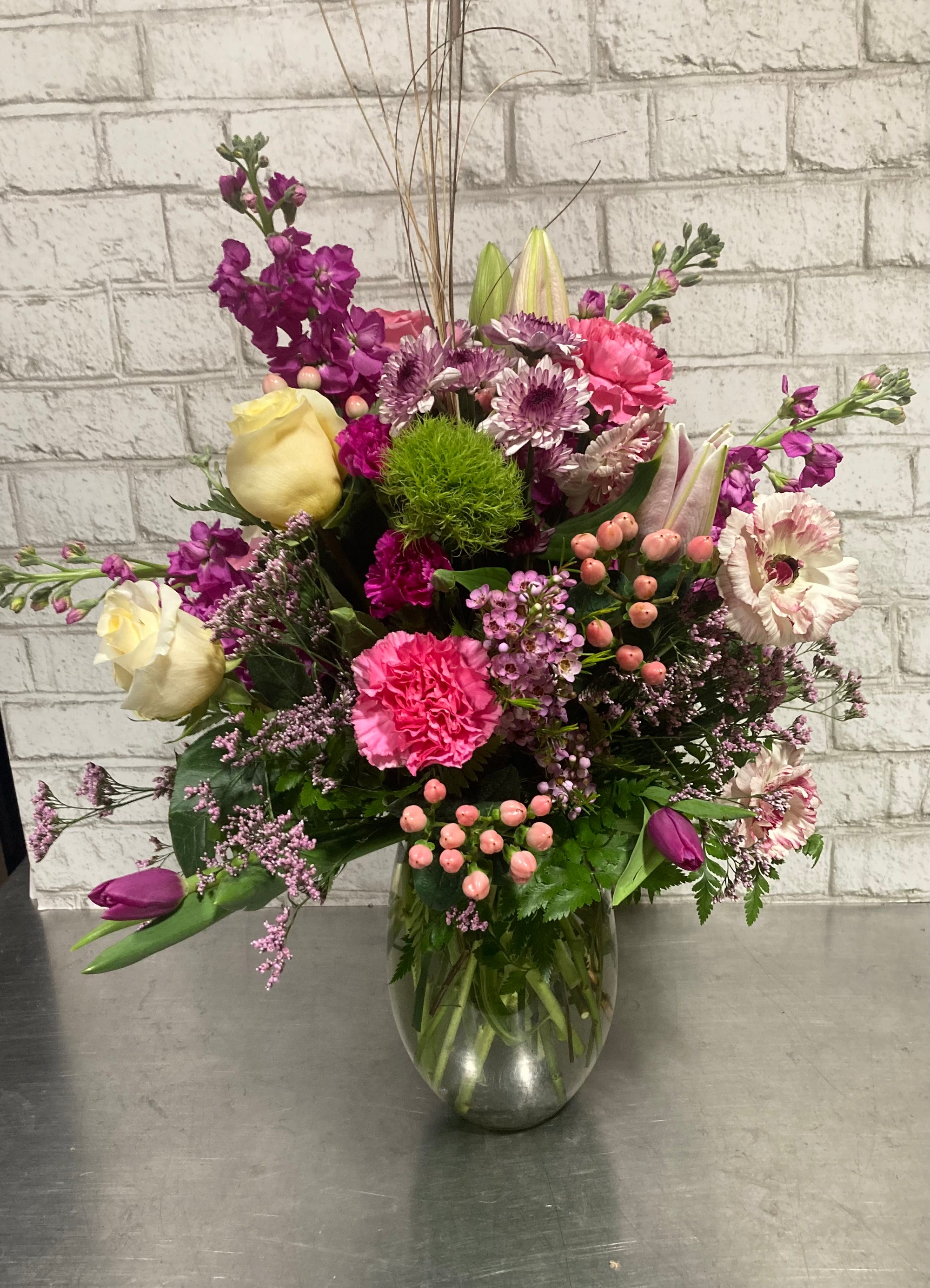 “A very special Mother” Mother’s Day Flowers